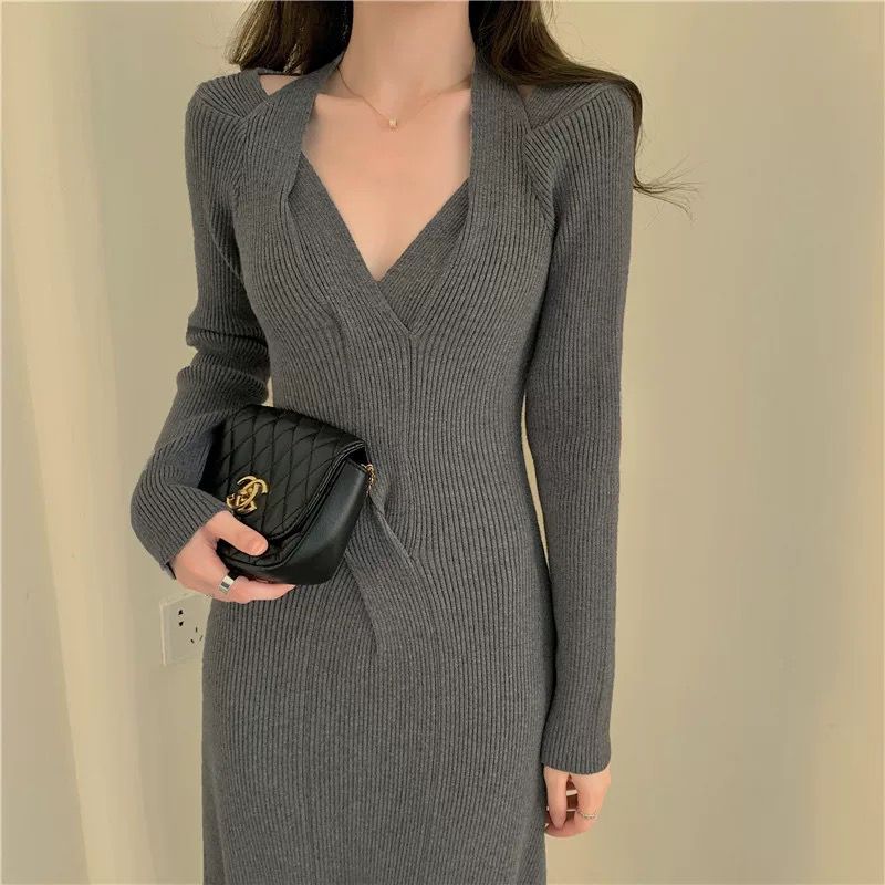 Halterneck sweater knitted dress