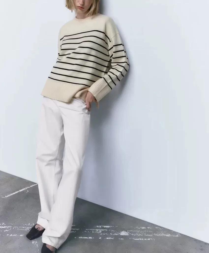 Demair Sweater