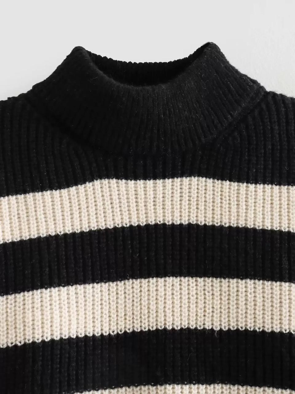 Demair Sweater