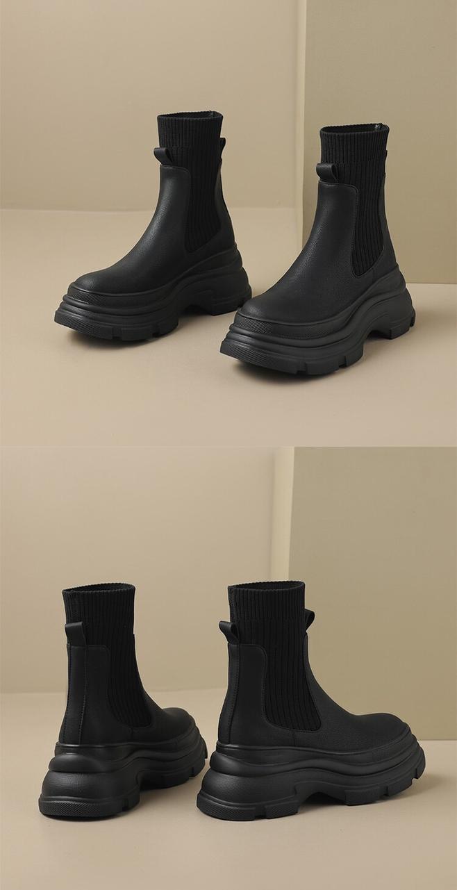 Demair boots