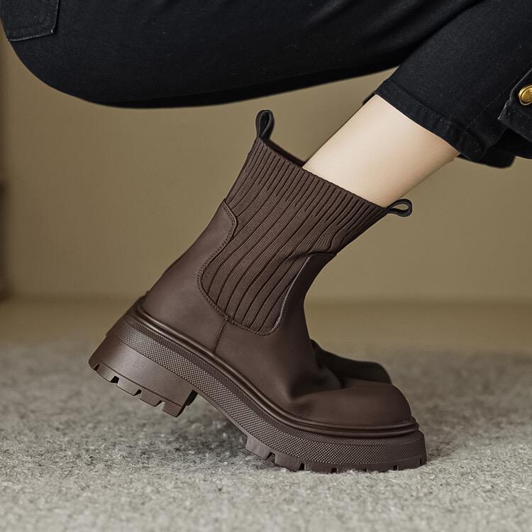 Demair boots