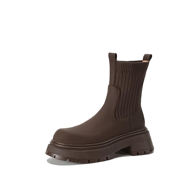 Demair boots