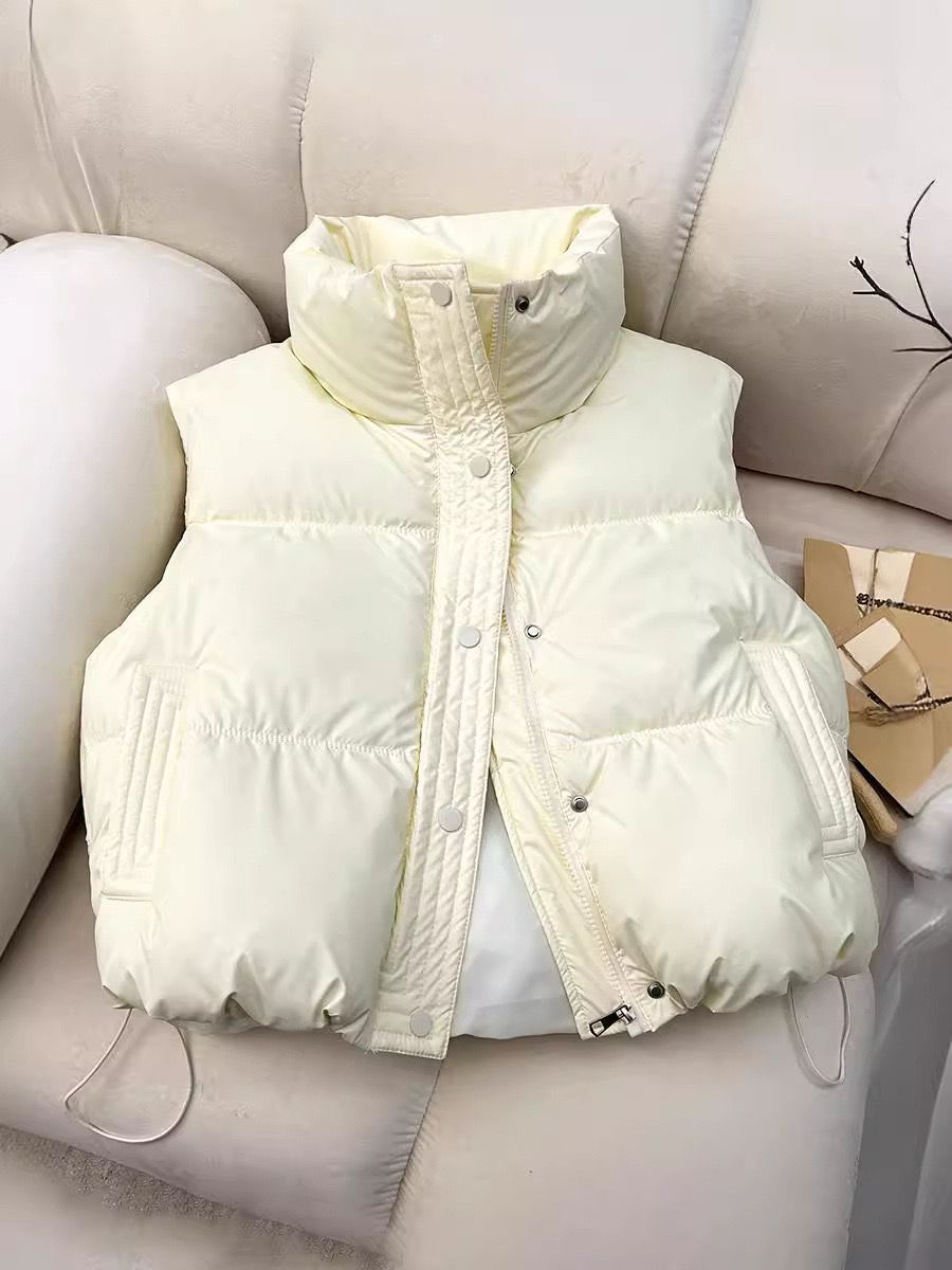 Demair Vest