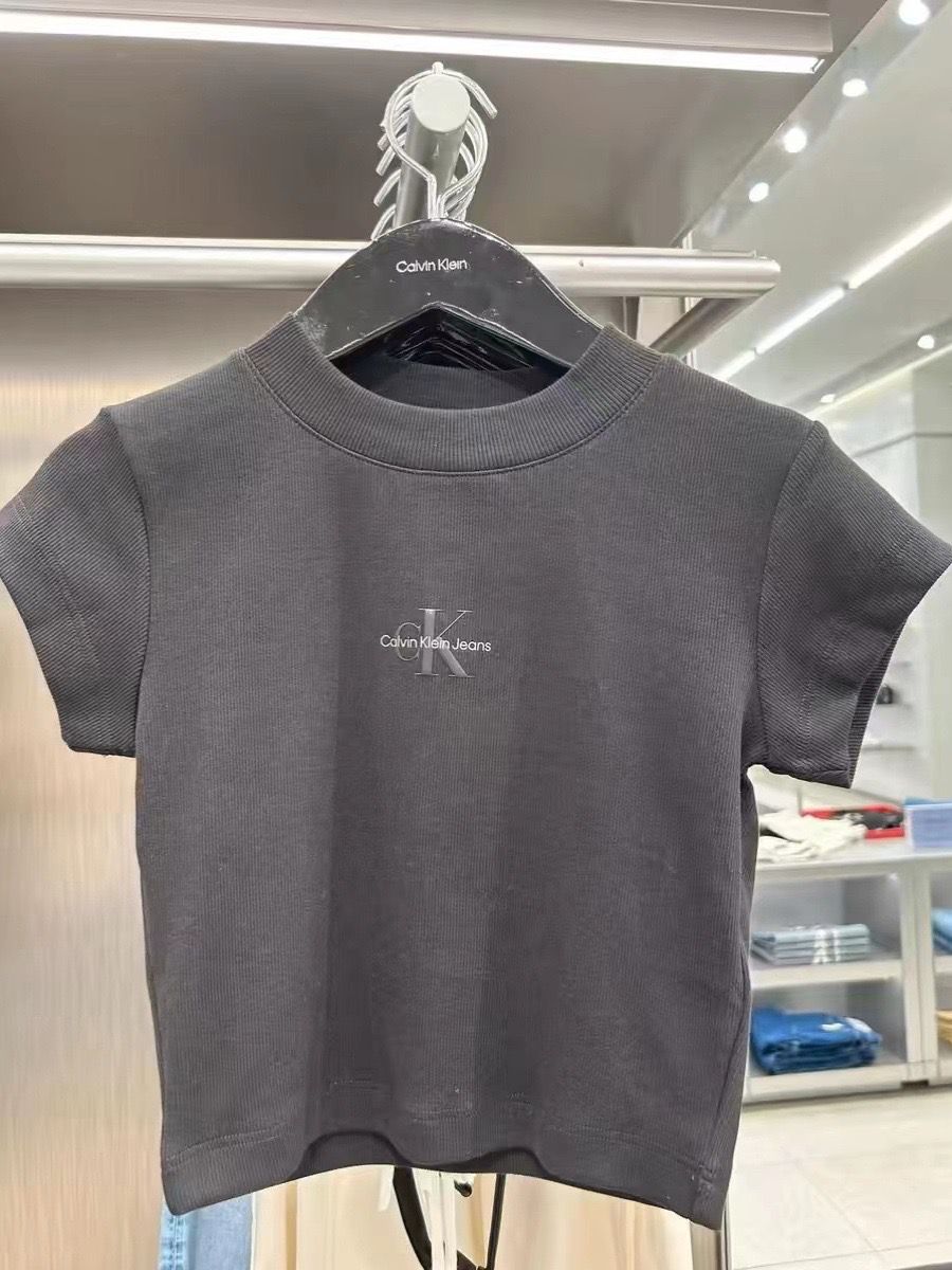 Calvin Klein Short-Sleeve T-Shirt