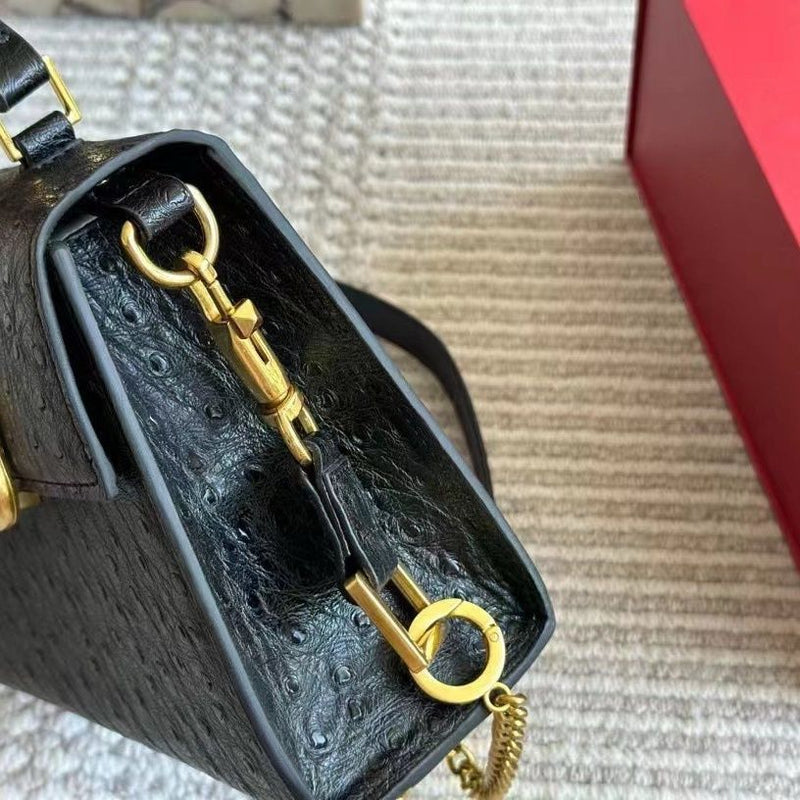 Valentino ostrich