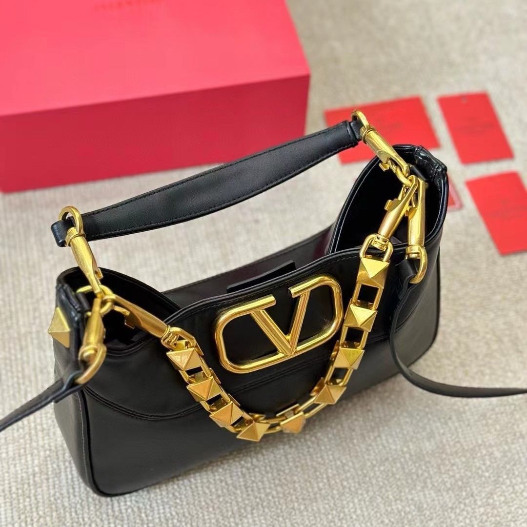 Valentino classic