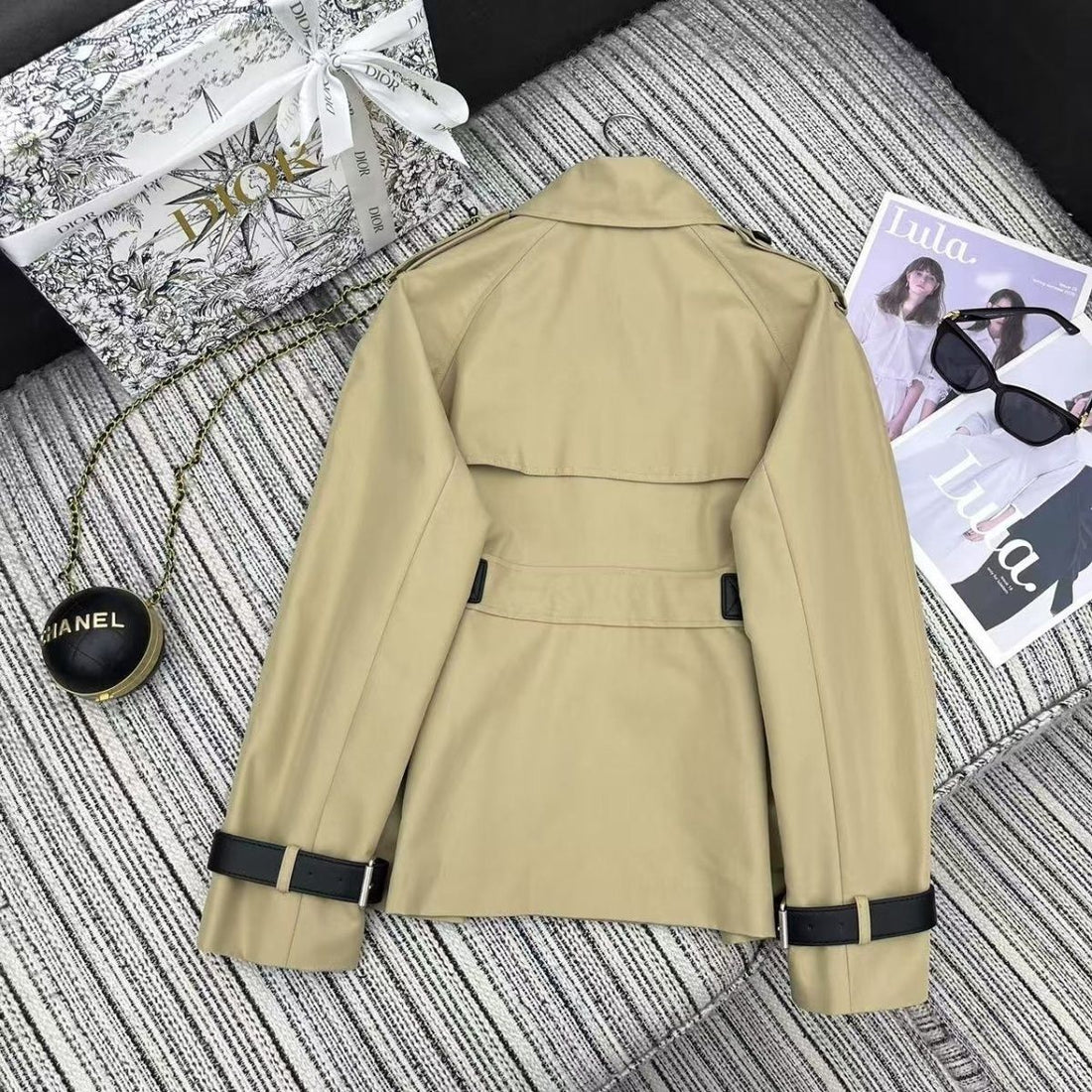 Christian Dior women's short beige trench coat