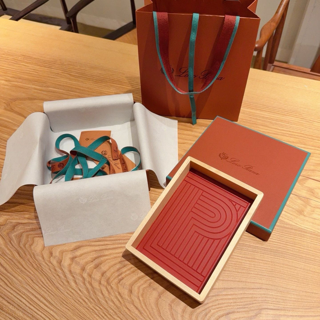 Loro Piana Pocket Emptier