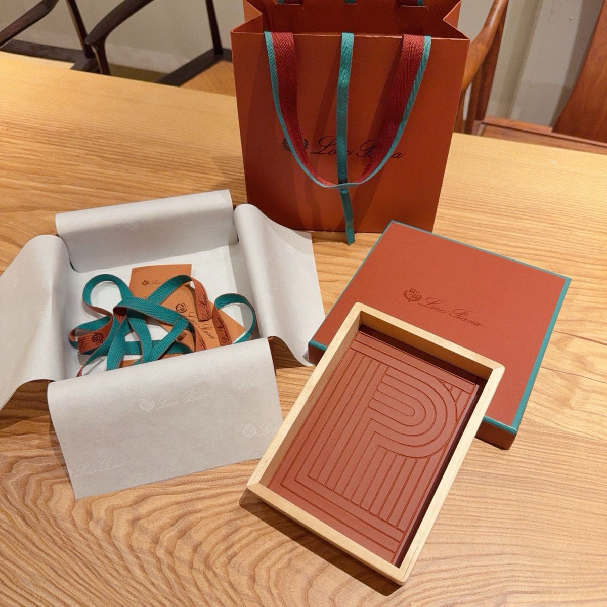Loro Piana Pocket Emptier