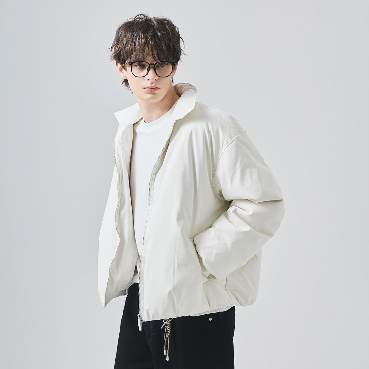 Men's Loose Lightweight White Duck Down Zip-Up Jacket