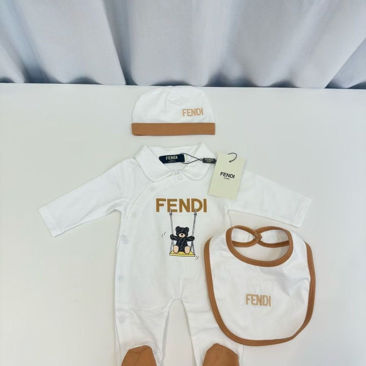 Fendi Kids Bear-Print Babywear Set