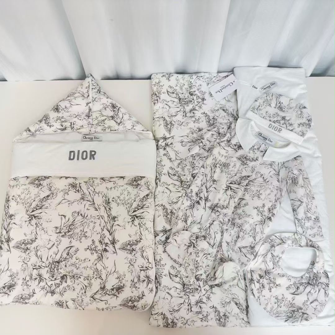 Dior Floral Baby Set _ black