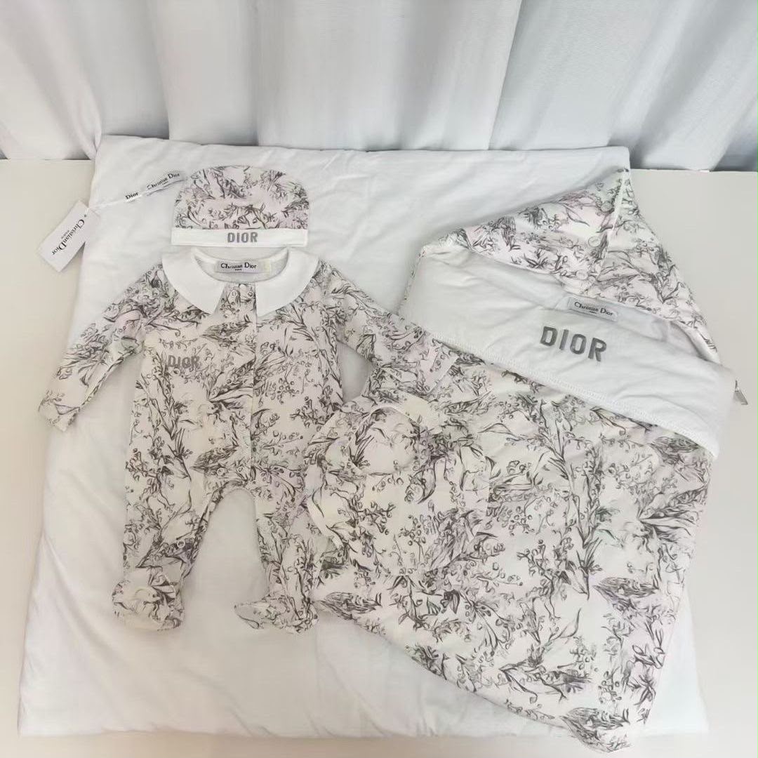 Dior Floral Baby Set _ black