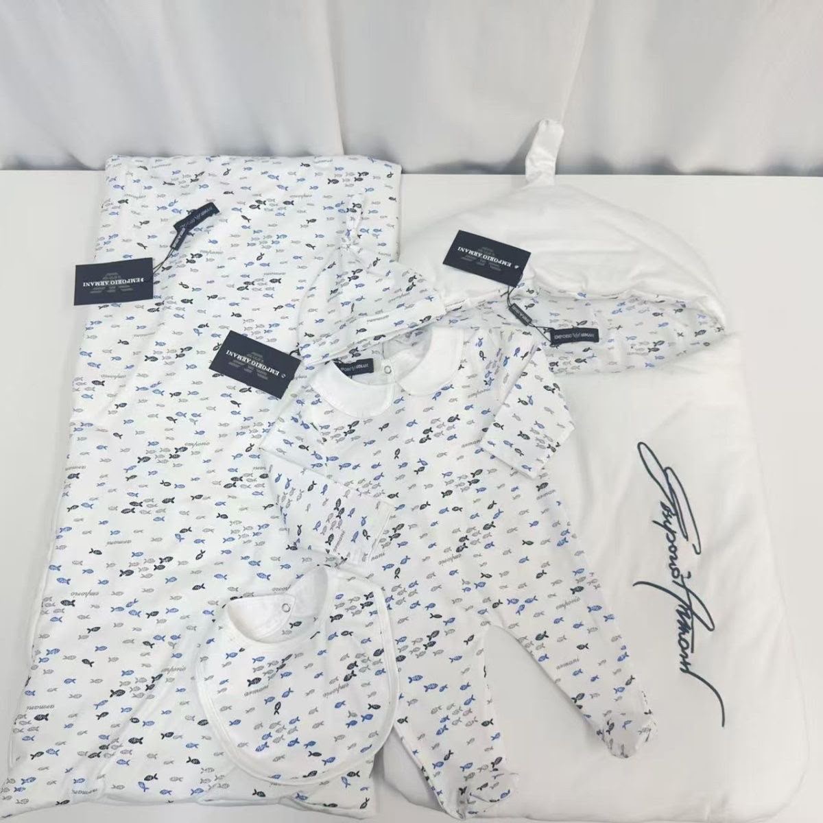 Emporio Armani 
Five-piece set