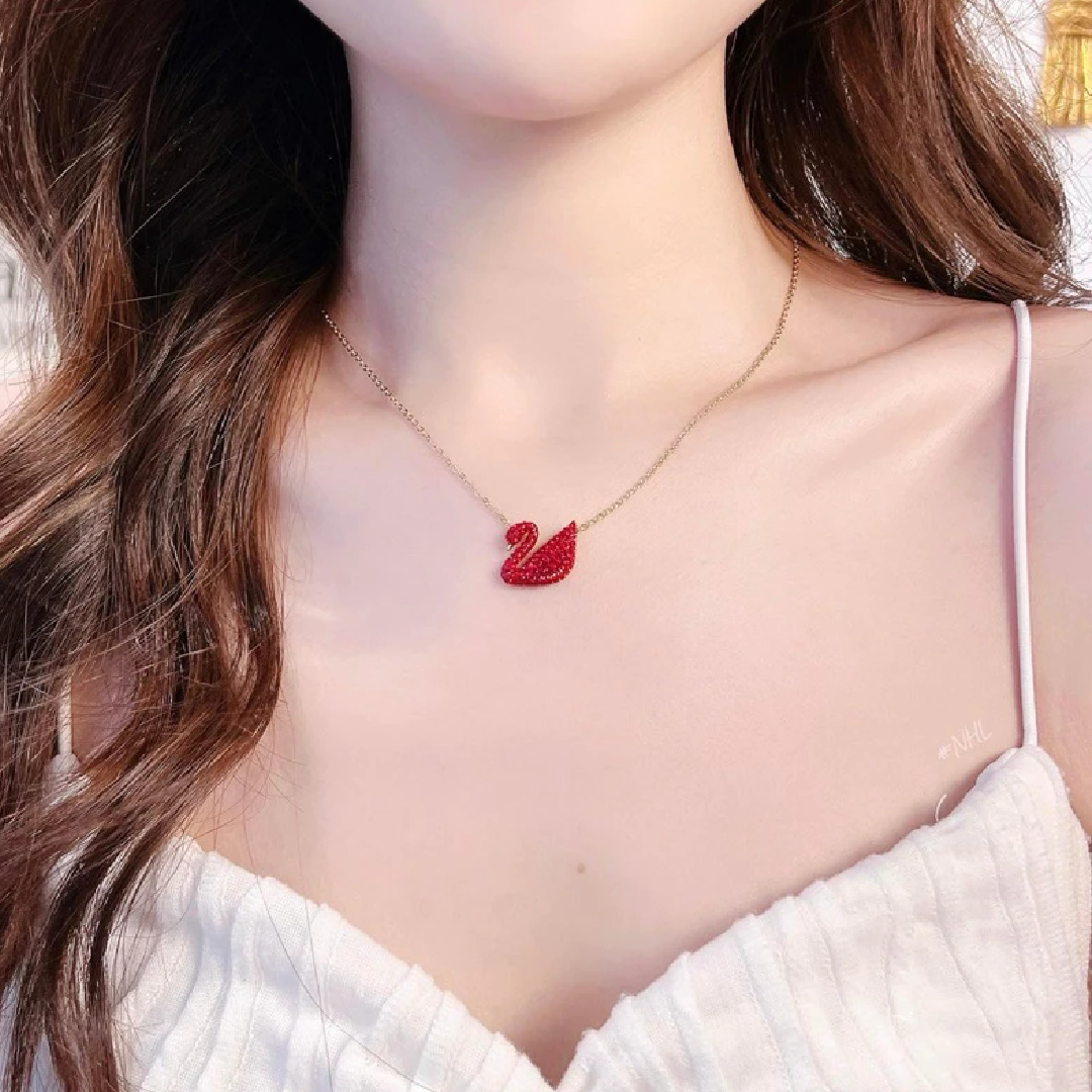 Swarovski Swan Crystal Necklace Gift Set