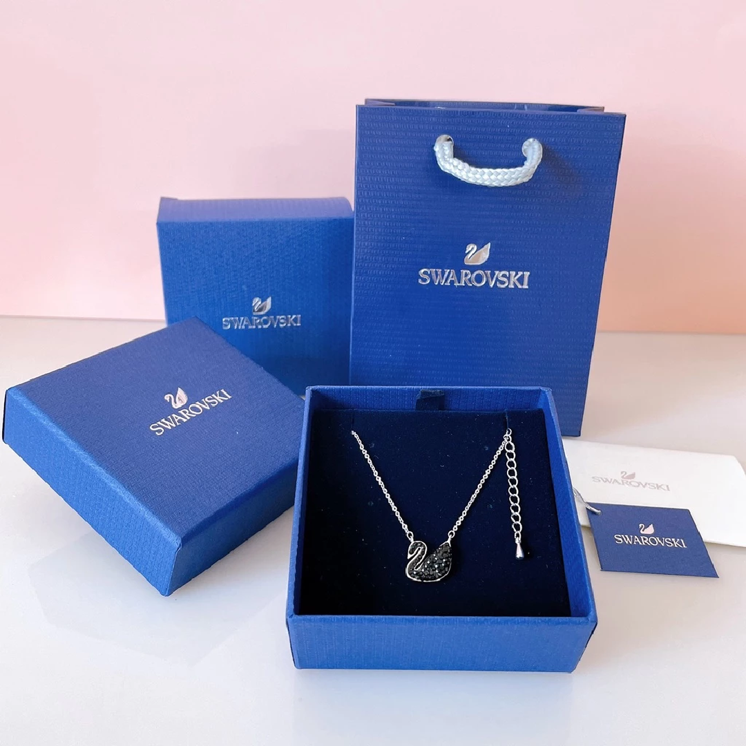 Swarovski Swan Crystal Necklace Gift Set