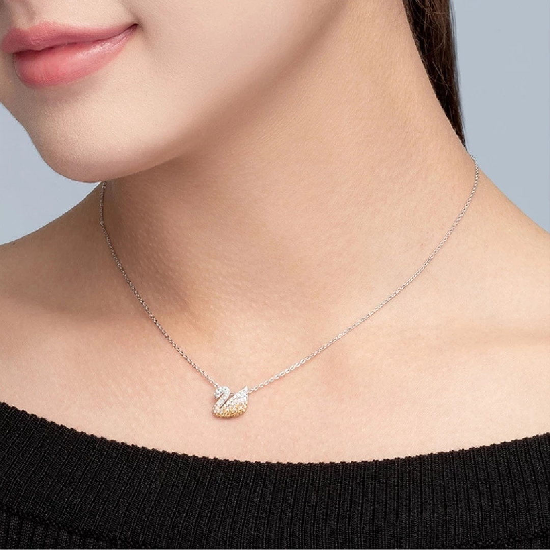 Swarovski Swan Crystal Necklace Gift Set