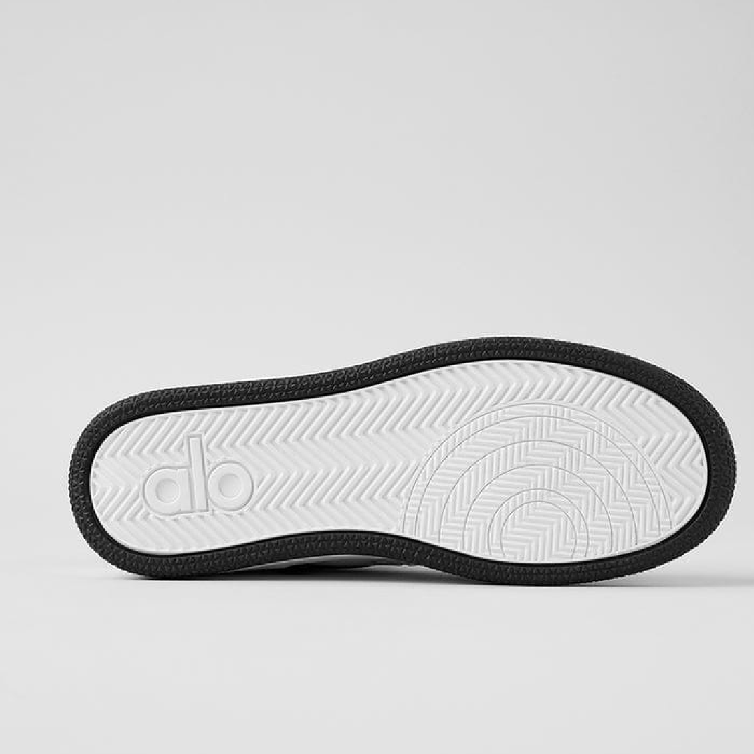 Alo Yoga x Jisoo Gravity Sneakers