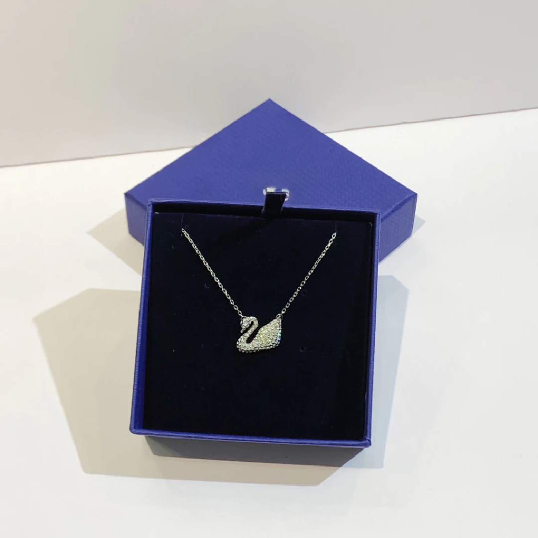 Swarovski Swan Crystal Necklace Gift Set