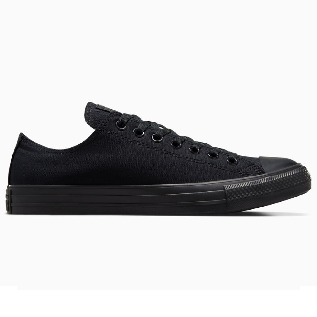 Converse Chuck Taylor All Star Classic Low-Top Sneakers
