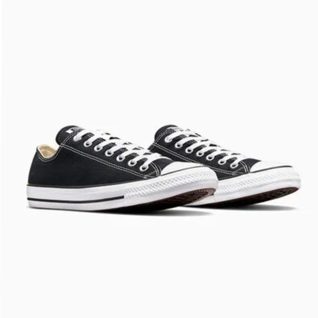 Converse Chuck Taylor All Star Classic Low-Top Sneakers