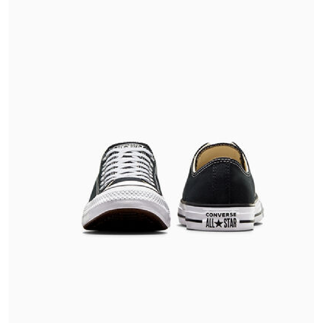 Converse Chuck Taylor All Star Classic Low-Top Sneakers