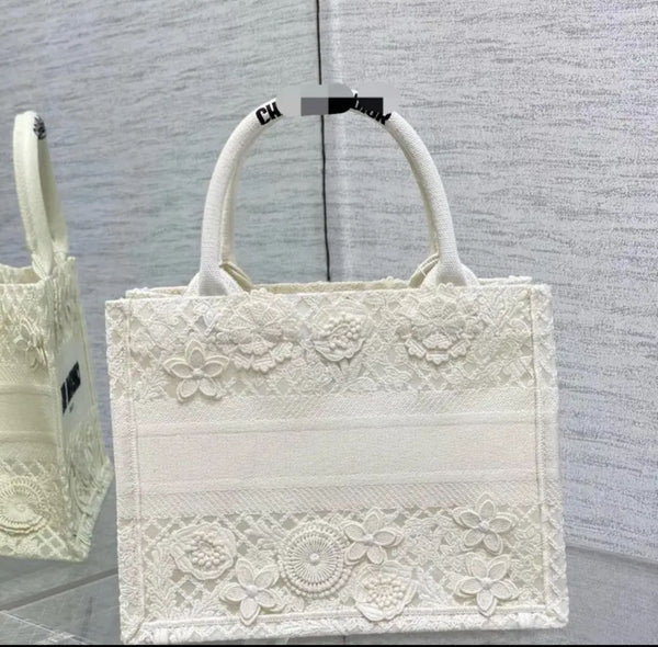 White silk flower trumpet, silk scarf