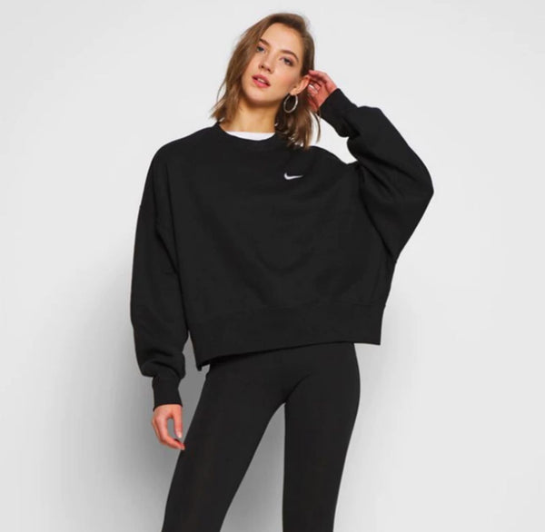 Nike round neck pullover