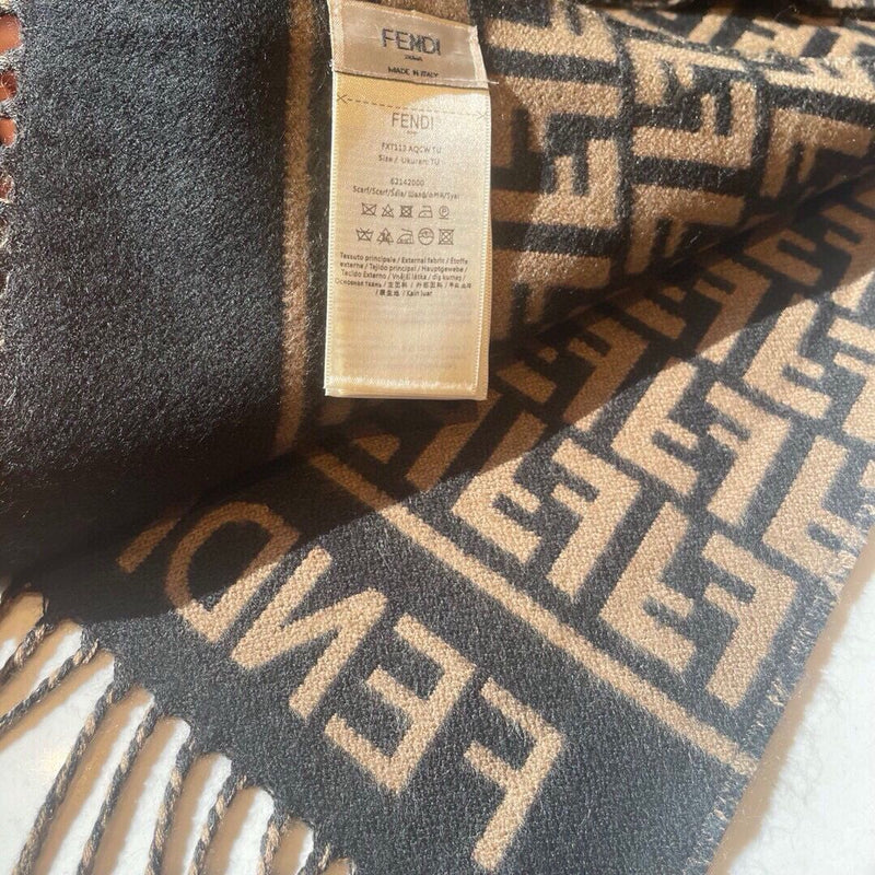scarf