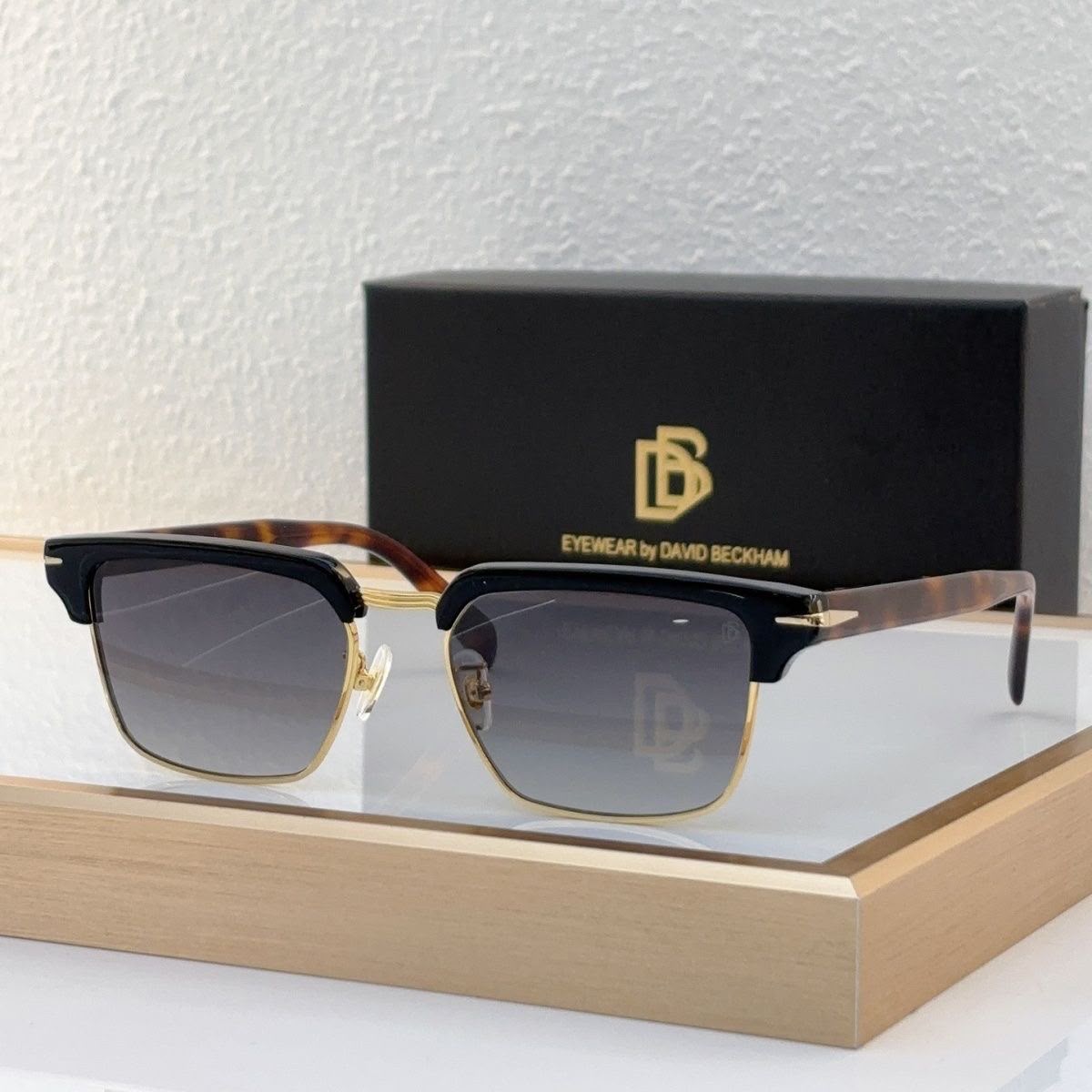 David Beckhams Sunglasses DB7112 for Men and Women