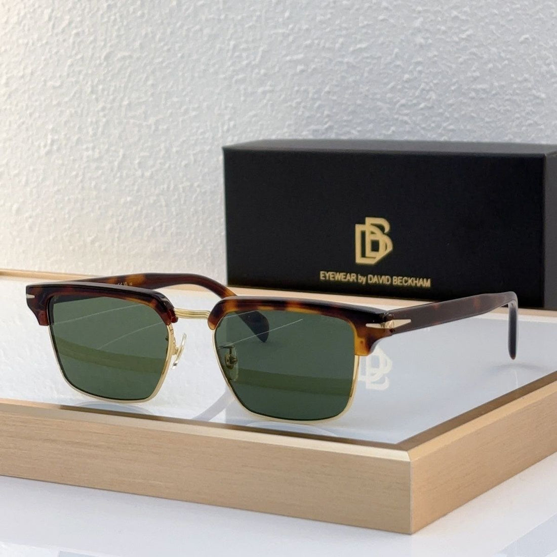 David Beckhams Sunglasses DB7112 for Men and Women
