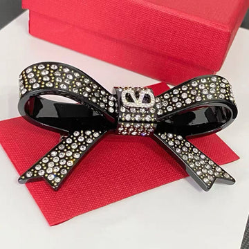 Valentino Garavani VLogo Signature Hair Clip