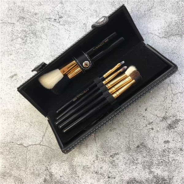 Mac brush set