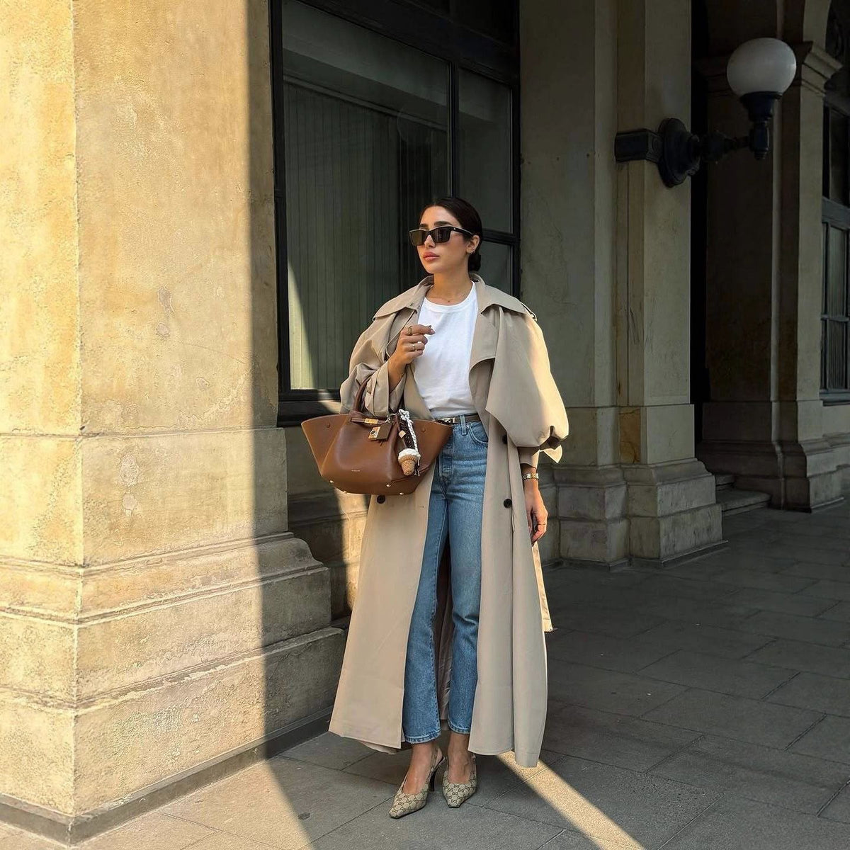 Rufus Caped Trench Coat In Beige