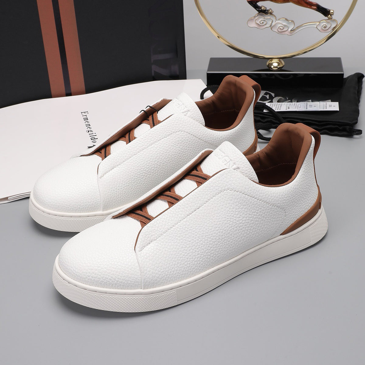 Men's Classic Elastic-Band Leather Loafers