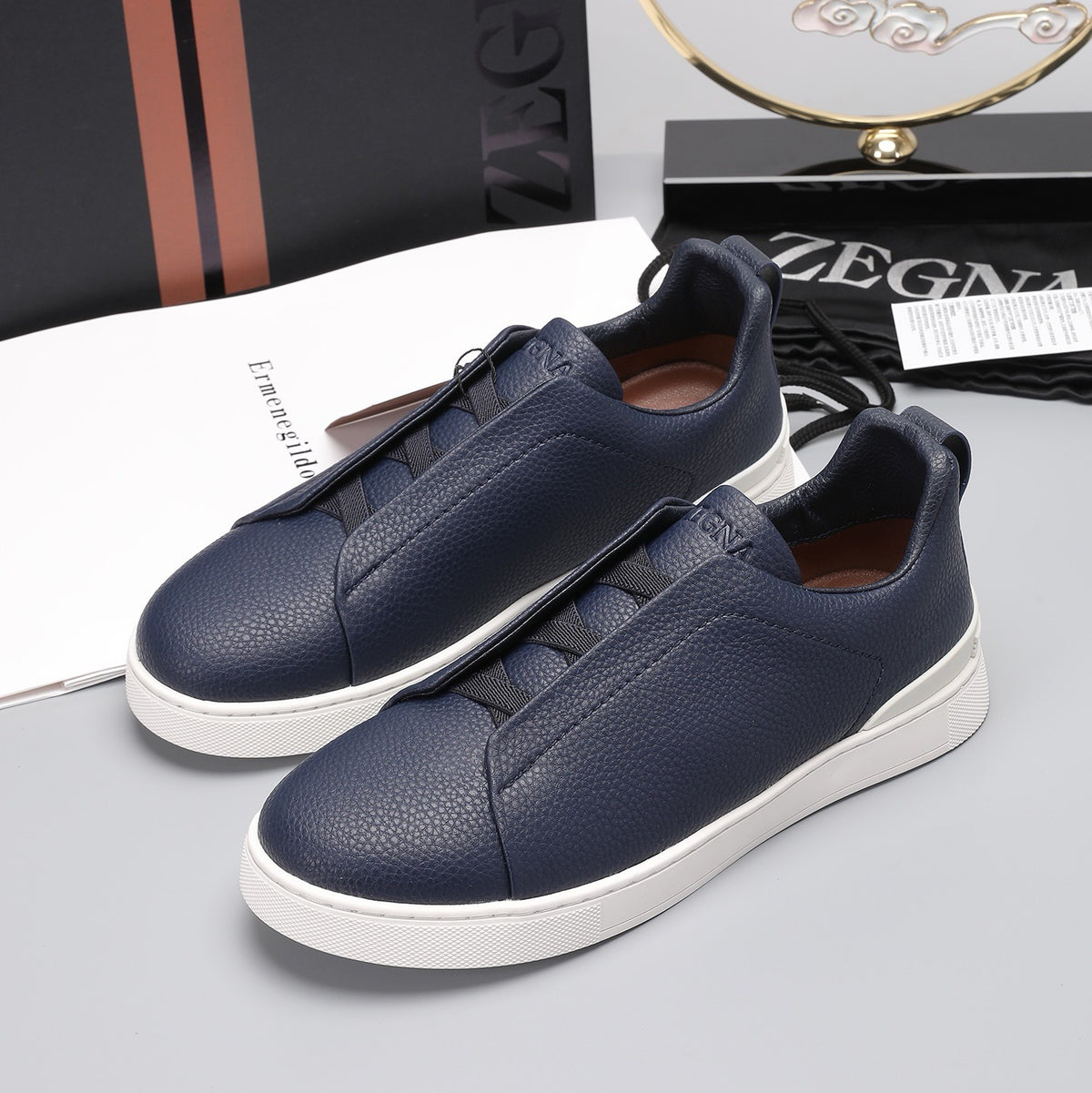 Men's Classic Elastic-Band Leather Loafers