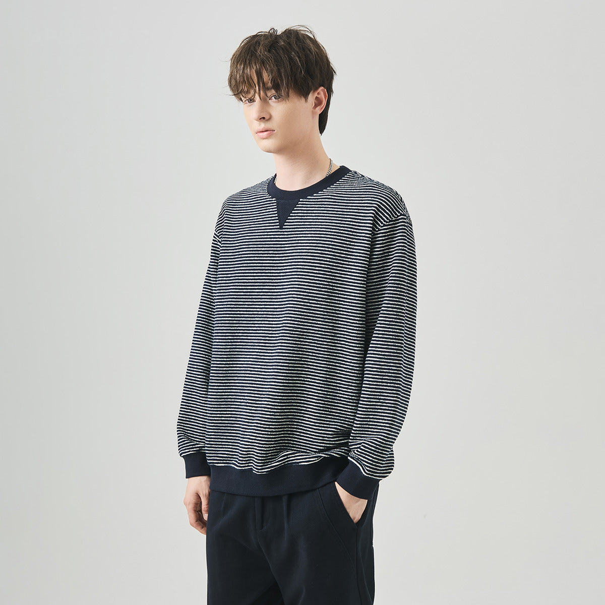 Men's Loose Contrast Stripe Pullover, Crew Neck Long-Sleeve Sweatshirt
