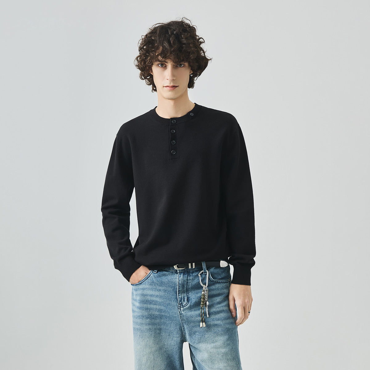 Men's Straight-Fit Henley Collar Knit Pullover Sweater