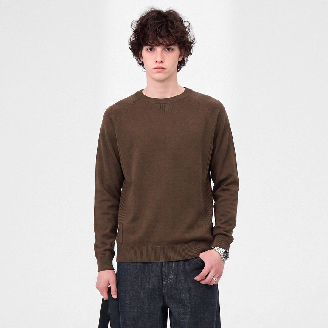 Men's Loose Round-Neck Knit Pullover Sweater 2606B