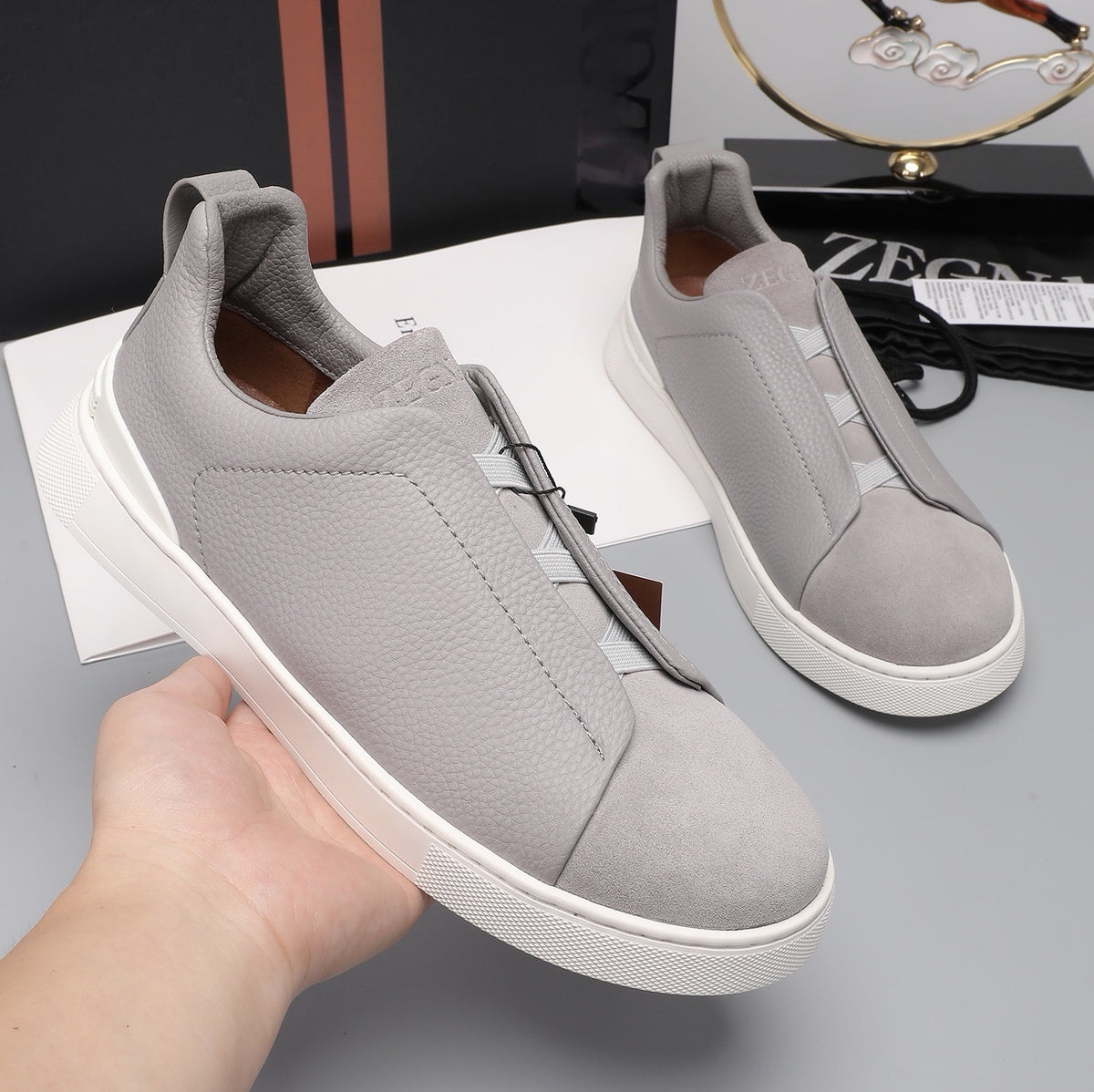 Men's Classic Elastic-Band Leather Loafers
