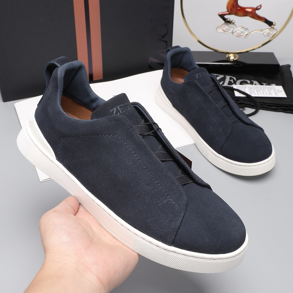 Men's Classic Elastic-Band Leather Loafers
