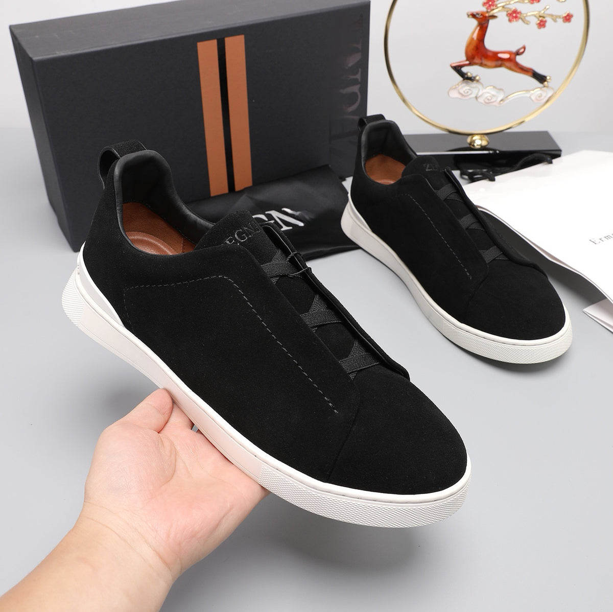 Men's Classic Elastic-Band Leather Loafers