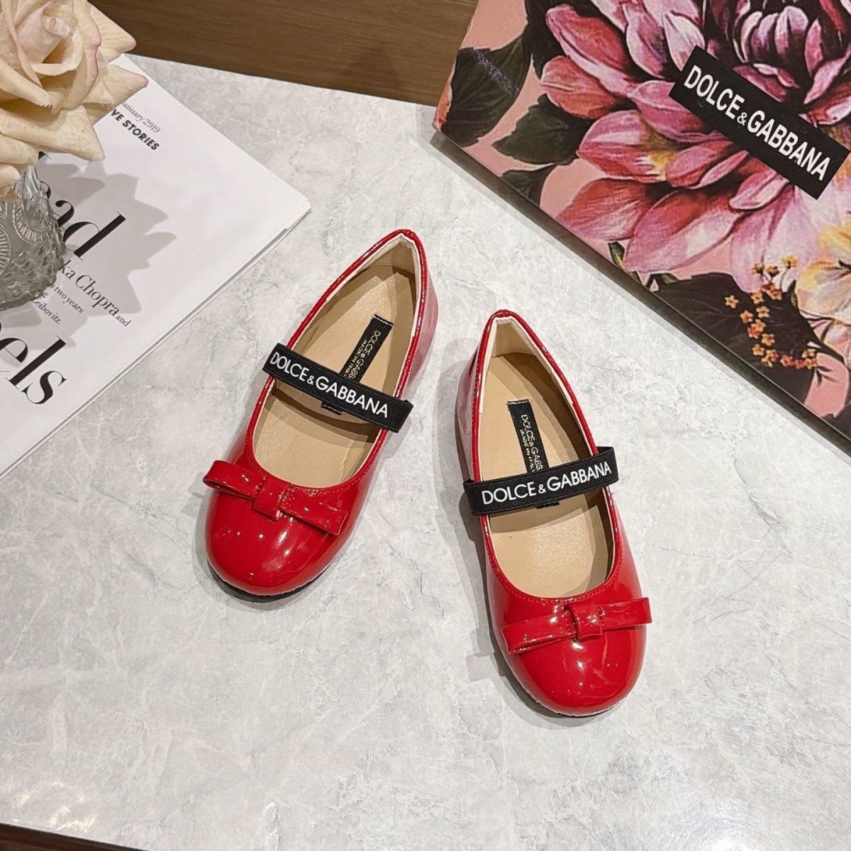 Dolce & Gabbana Patent leather ballet flats with elastic